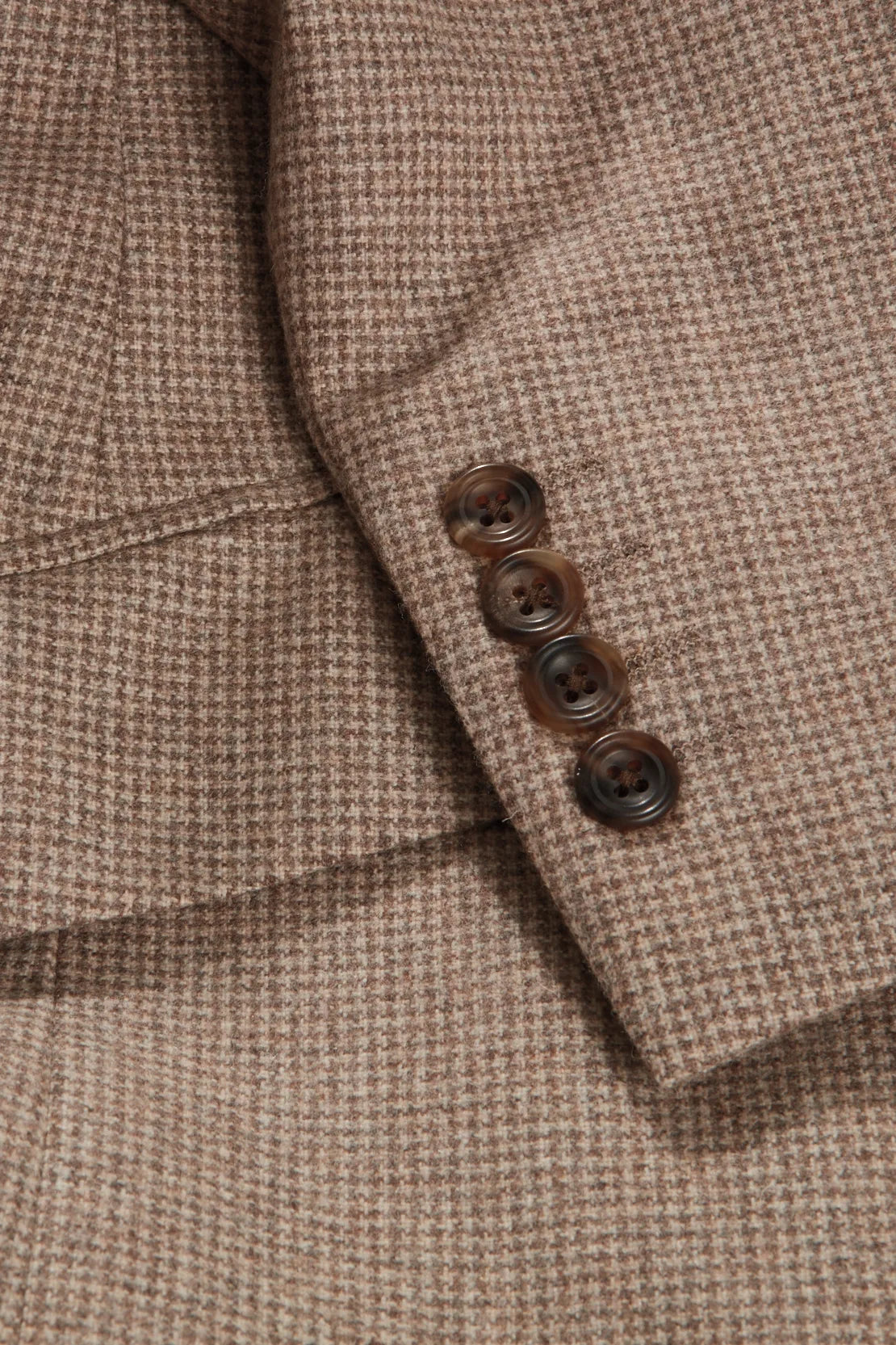 Chapman Blazer – Tan Puppytooth Virgin Wool