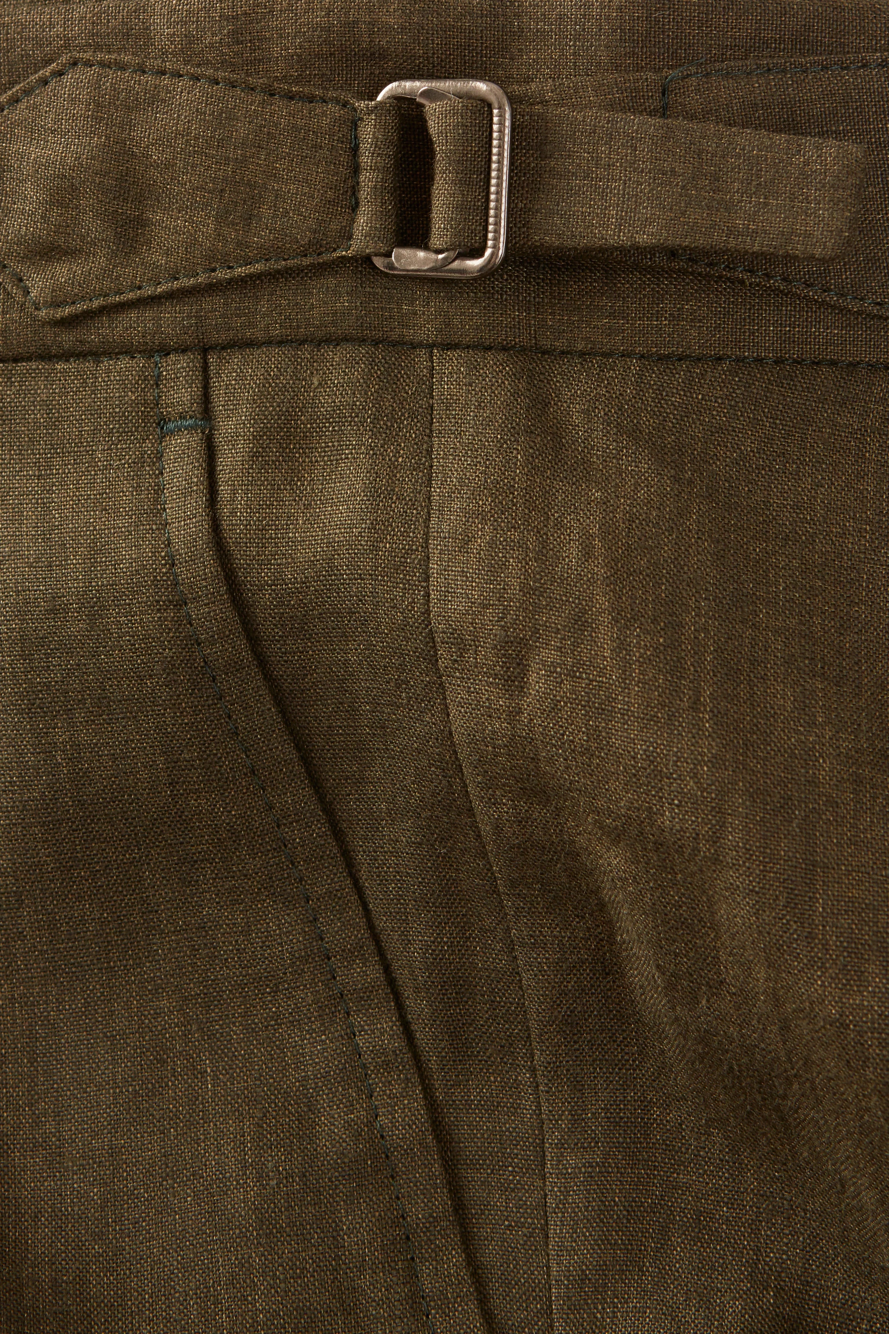 Pleated Shorts – Olive Linen